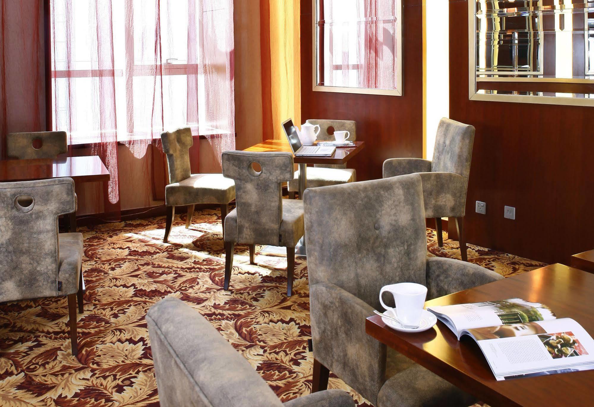 Ariva Beijing West Hotel 외부 사진